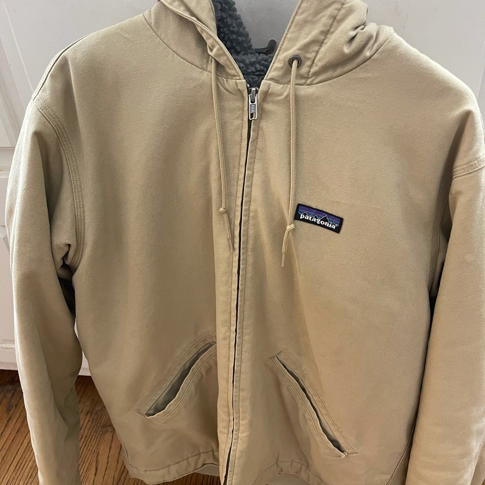 Men’s Patagonia Fleece lined. Medium